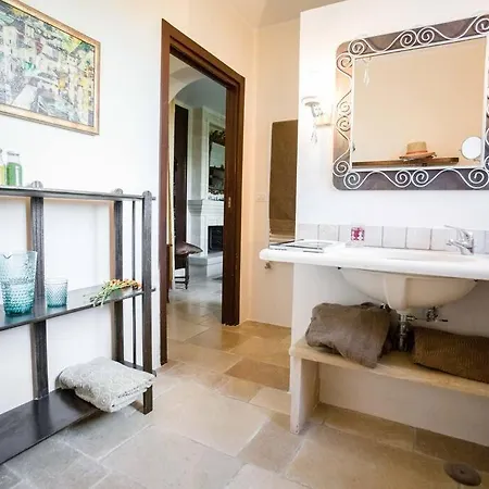 Torre Guaceto Luxury Masseria With Salted Pool Serranova